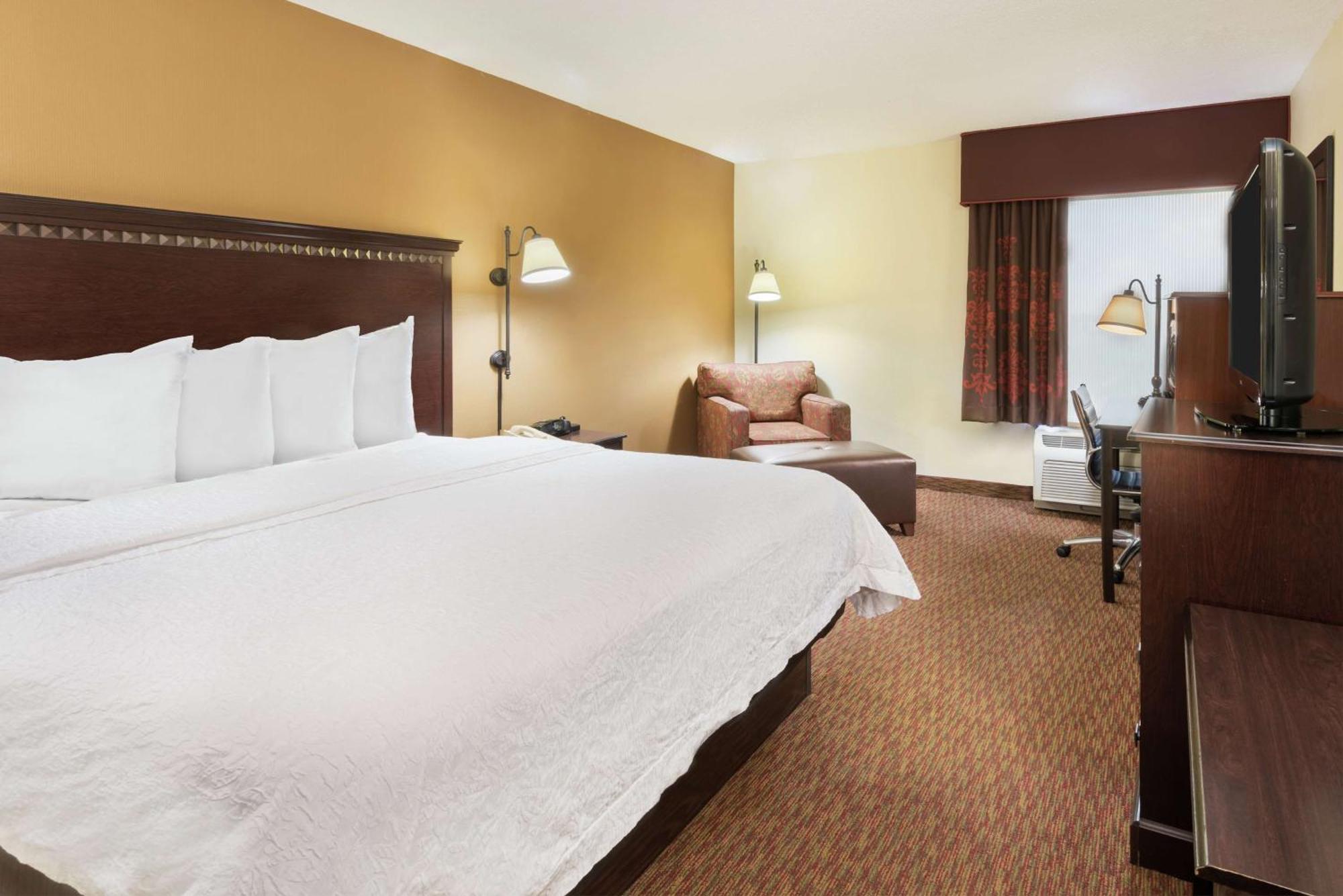 Hampton Inn Charlotte University Place Bagian luar foto