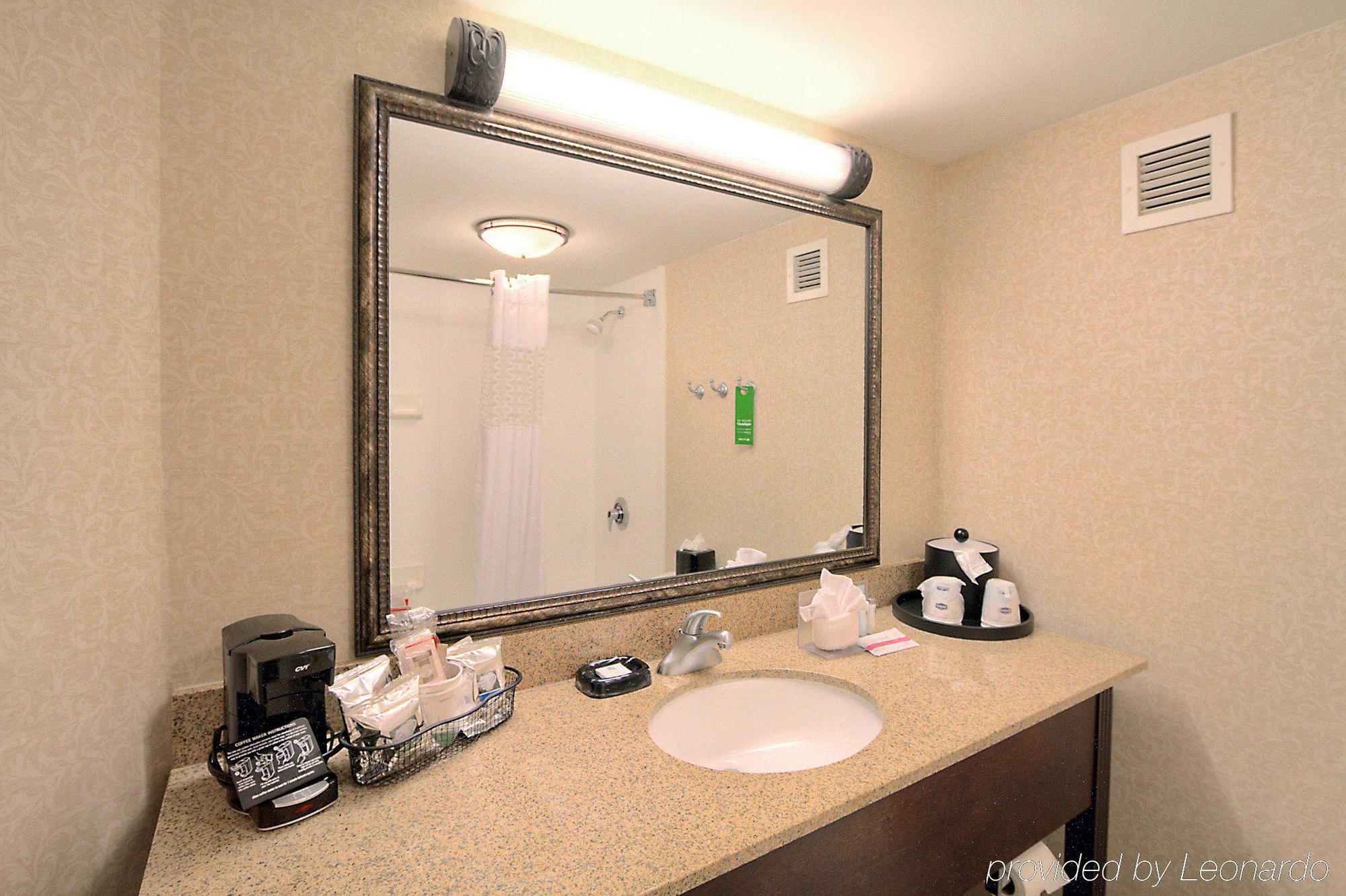 Hampton Inn Charlotte University Place Ruang foto